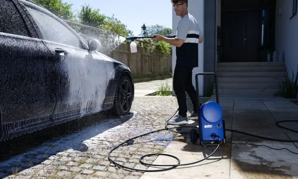 When is a Traditional Garage Still the Better Option?