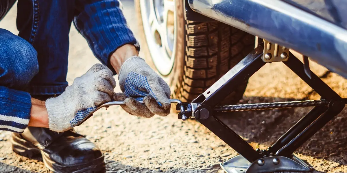 How to Change a Tire Step by Step