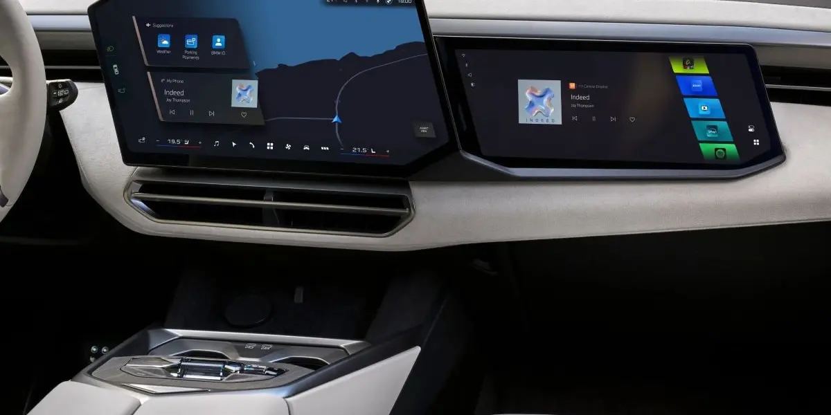 2026 BMW X5 dashboard and curved display